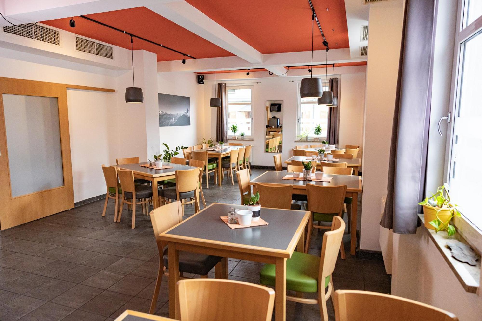 Outdoor Inn Sporthotel Steinach Щайнах Екстериор снимка